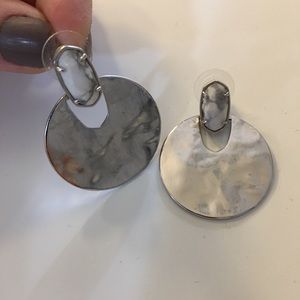 ❤️Kendra Scott Didi Drop Earrings❤️